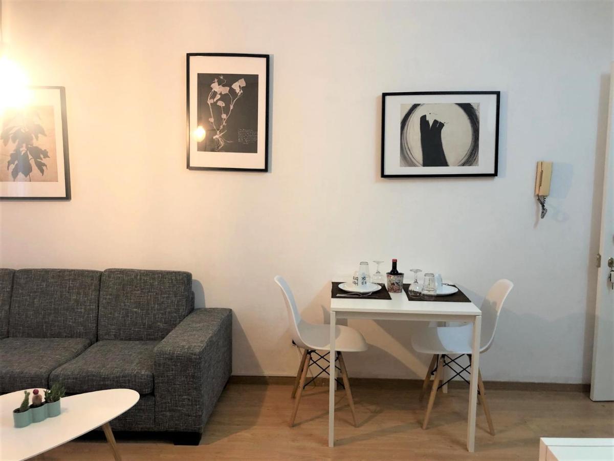 Cozy Holiday Apartment In Larnaca Near Foinikoudes ภายนอก รูปภาพ